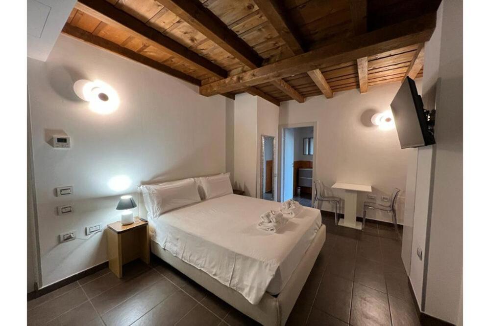 Bes Residence Bergamo Polaresco Екстер'єр фото
