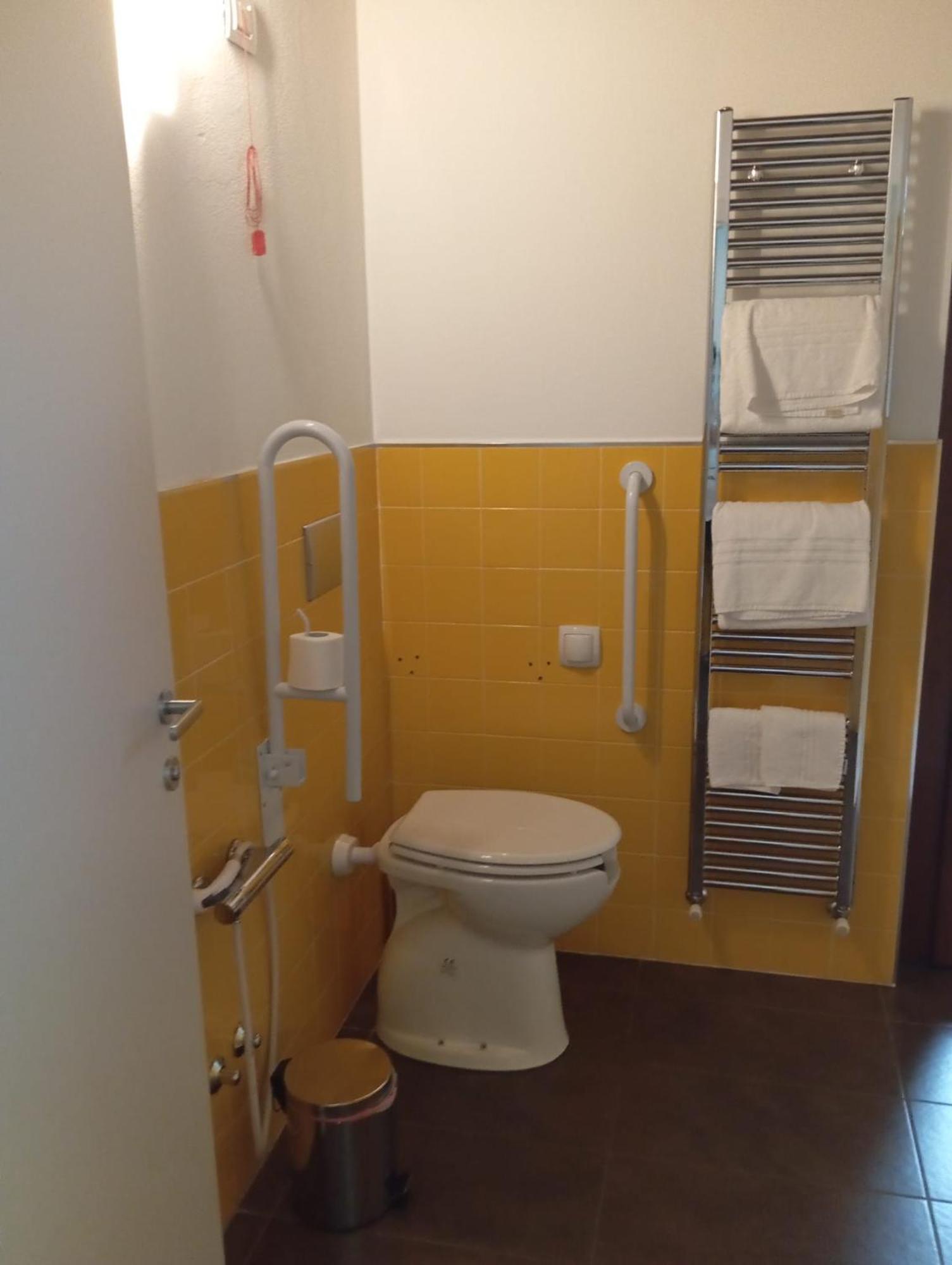 Bes Residence Bergamo Polaresco Екстер'єр фото