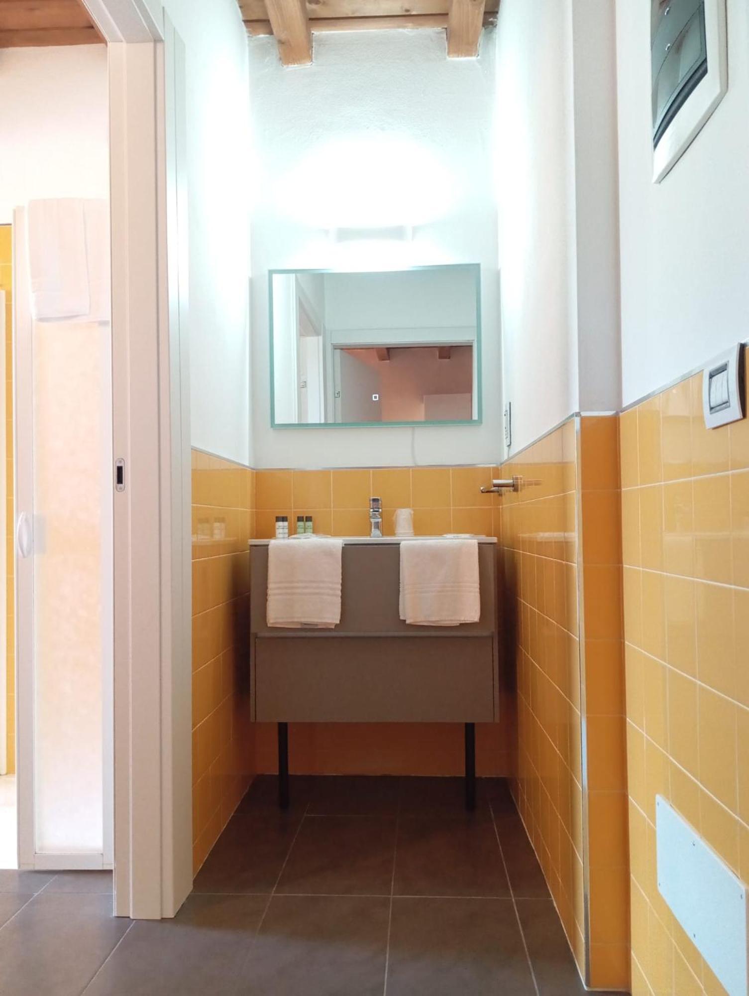 Bes Residence Bergamo Polaresco Екстер'єр фото